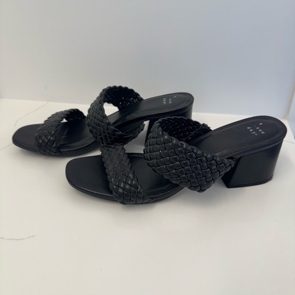 A New Day Black Braided/Woven Block Heels- Size 9.5 - Picture 4 of 11
